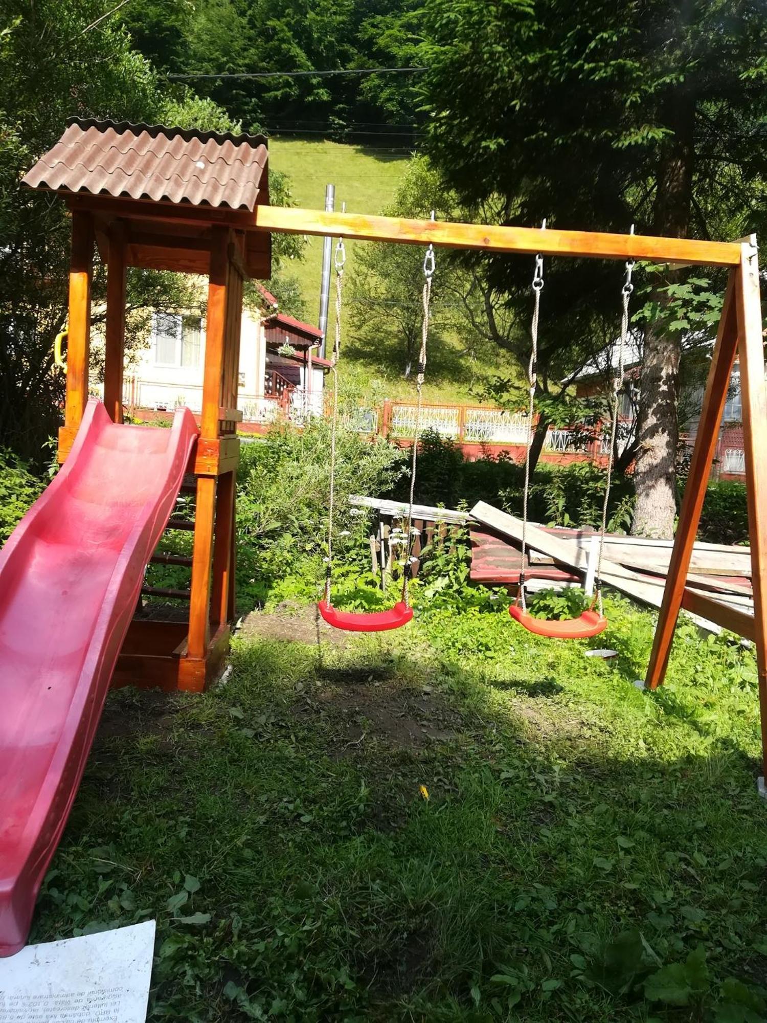 Casuta De Langa Padure Hotel Moeciu De Sus Bagian luar foto