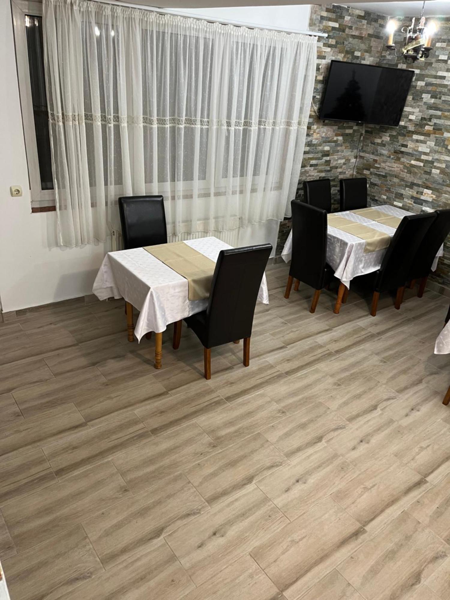 Casuta De Langa Padure Hotel Moeciu De Sus Bagian luar foto